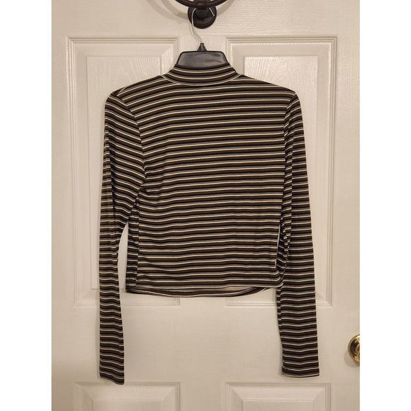 Active USA Women's Medium (WS28) - Picture 2 of 3